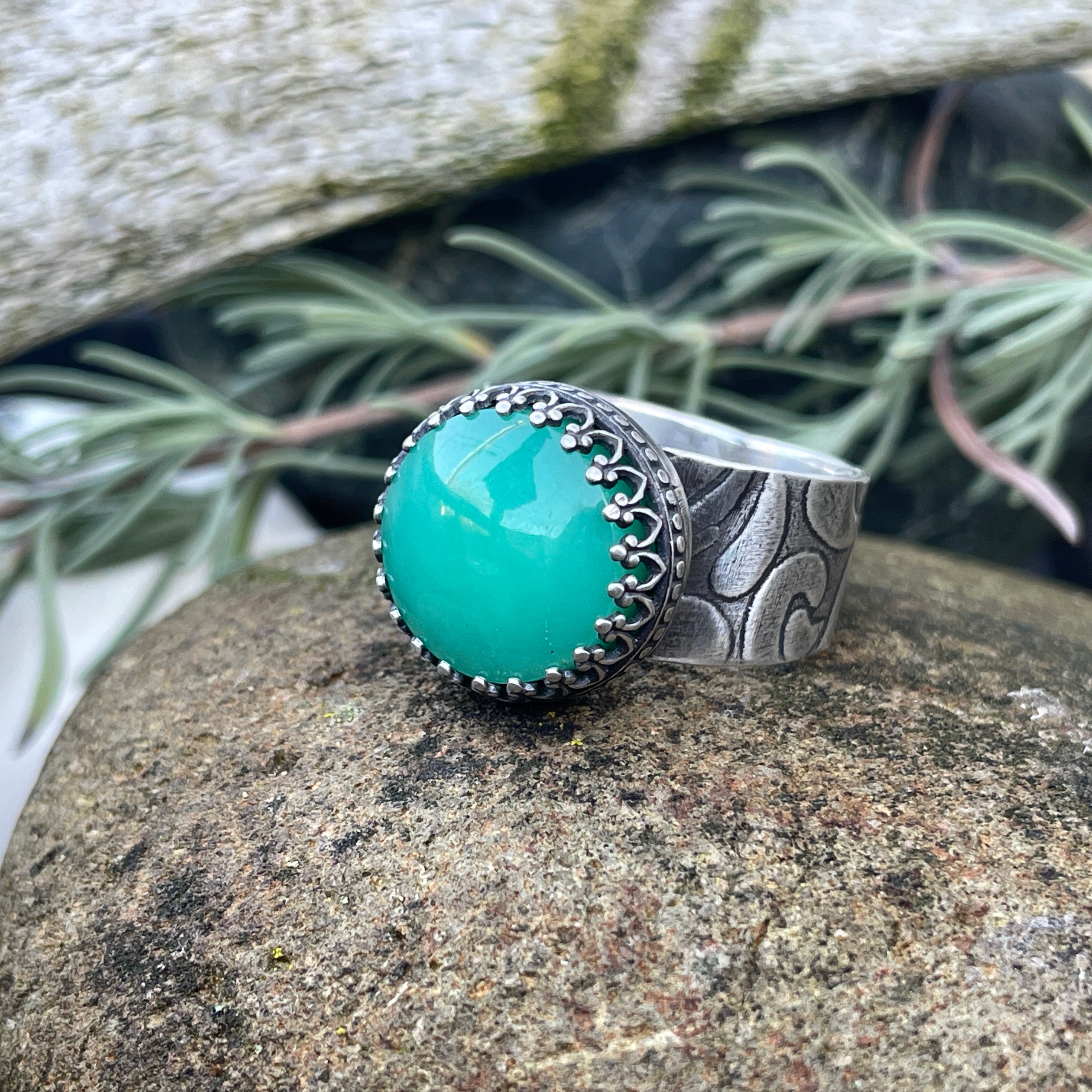 Australian Chrysoprase Ring ~ Size 8